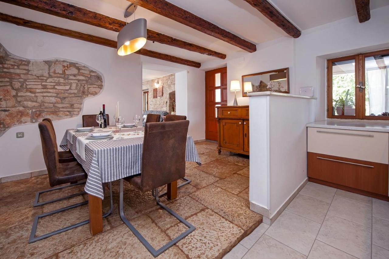 Holiday Apartment Daria 20 Rovinj Exterior photo