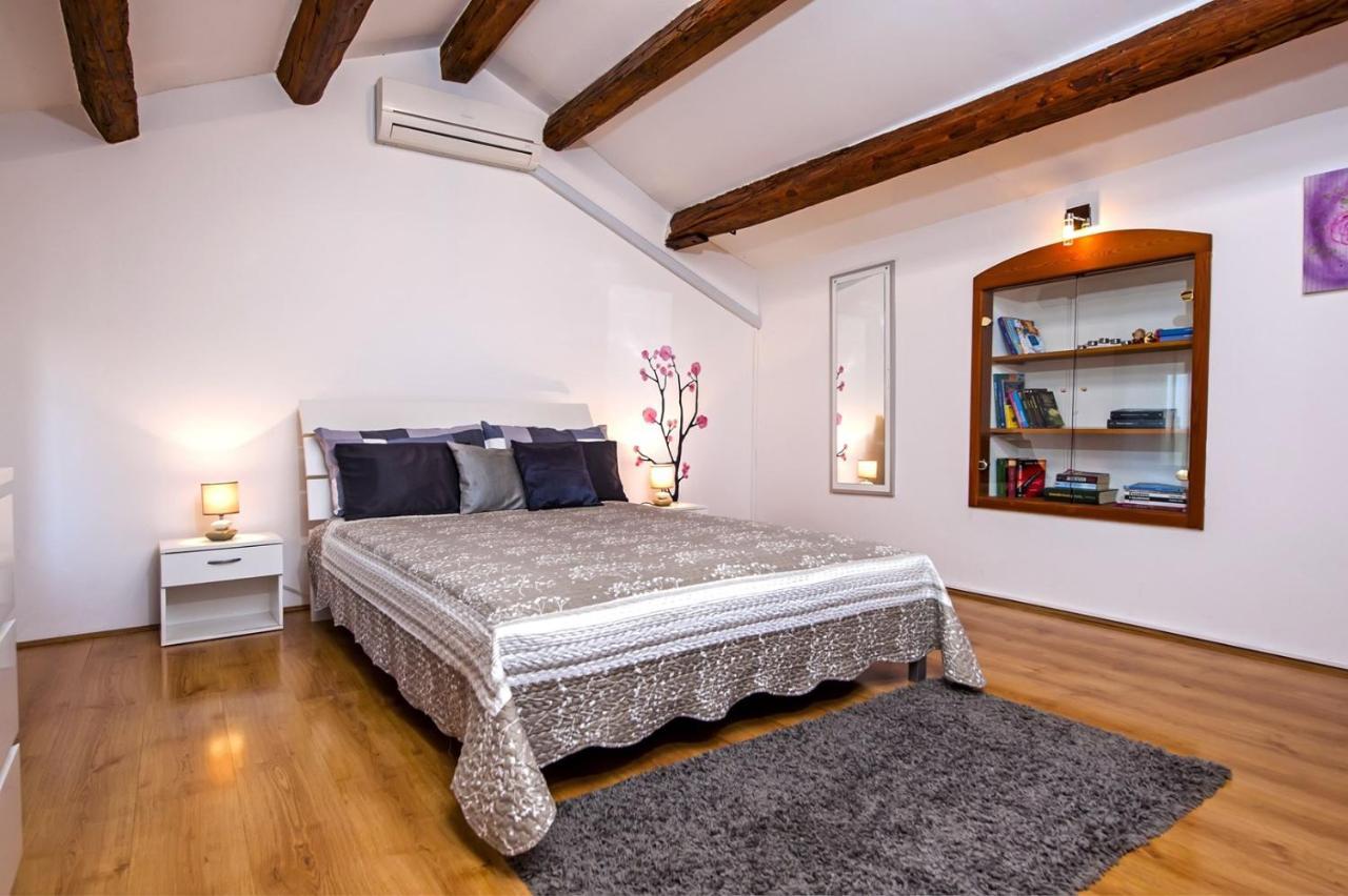 Holiday Apartment Daria 20 Rovinj Exterior photo