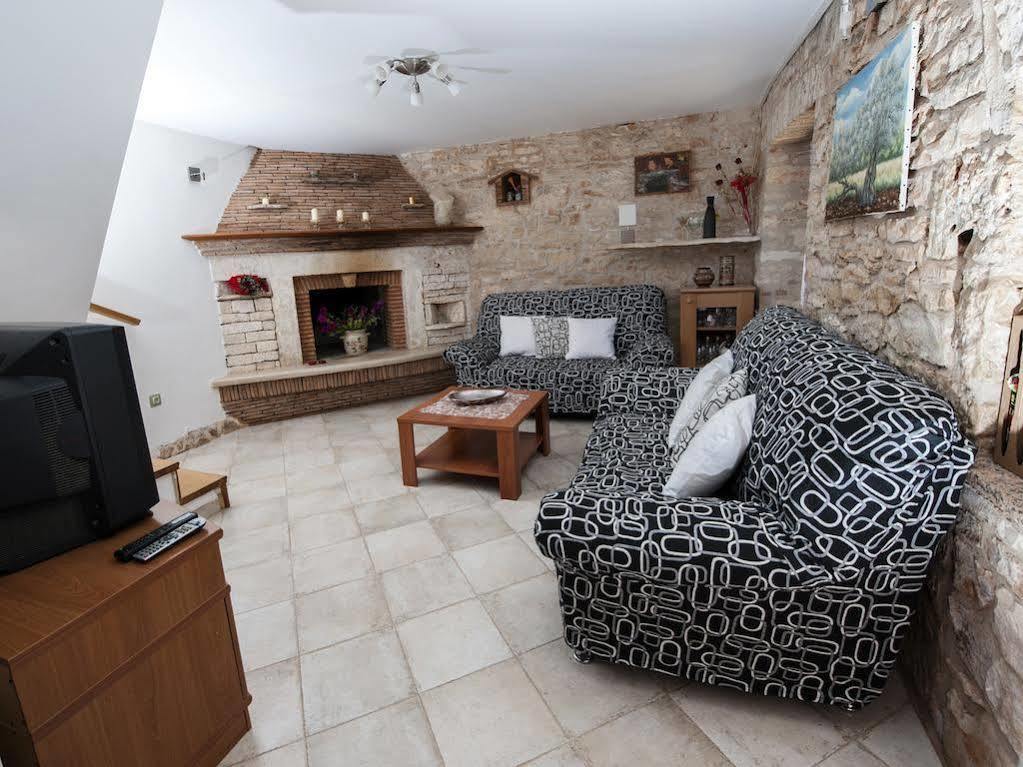 Holiday Apartment Daria 20 Rovinj Exterior photo